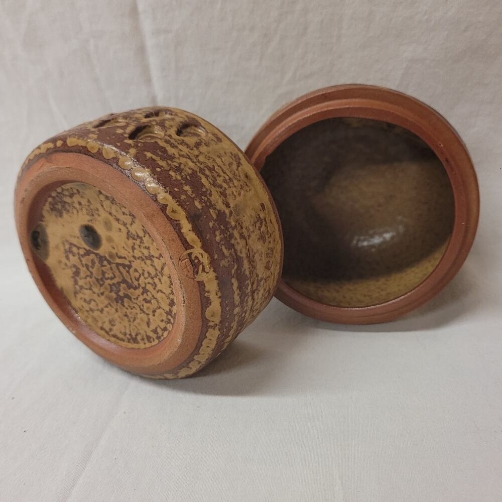 Clay Pottery Owl Jar - Picture 6 of 6